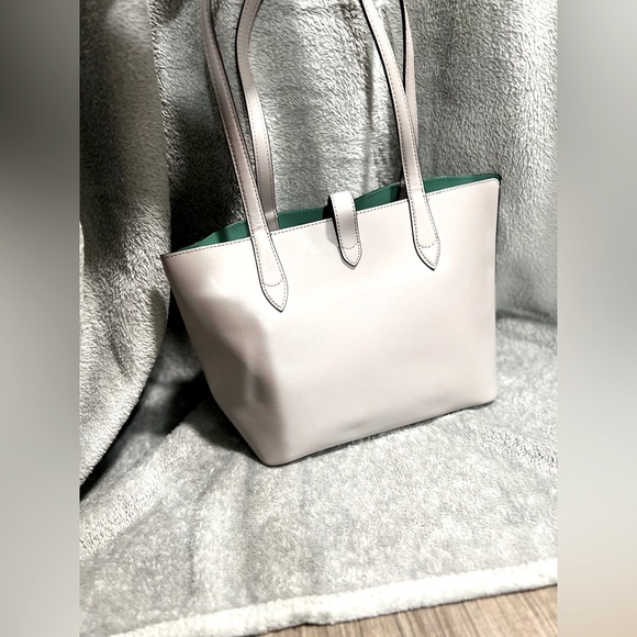 Kate Spade Kaci Small Tote bag EUC - Picture 5 of 9